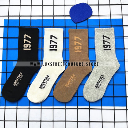 ESSEN.TIALS 1977 CREW SOCKS (4 PAIRS)